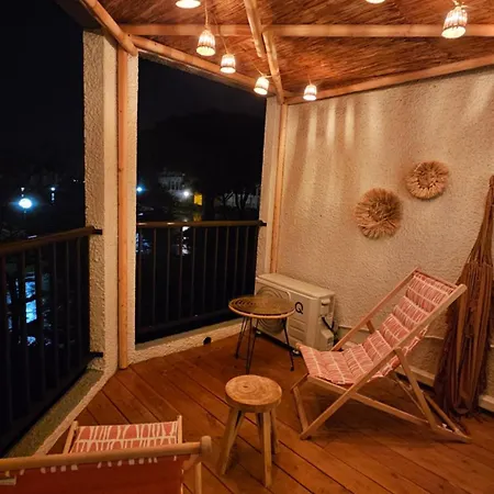 Barcazen 르발카레스